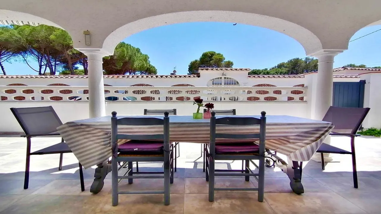 Vacay Villa Bella L' Escala 0*,